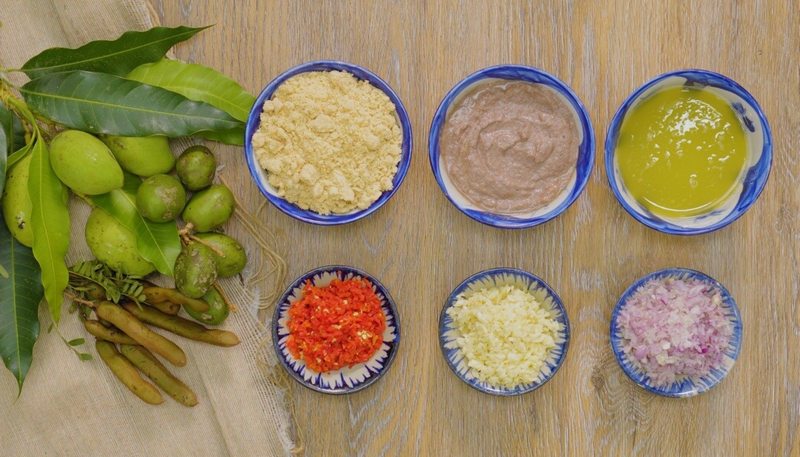 Cách làm mắm ruốc chấm xoài kiểu Việt truyền thống
