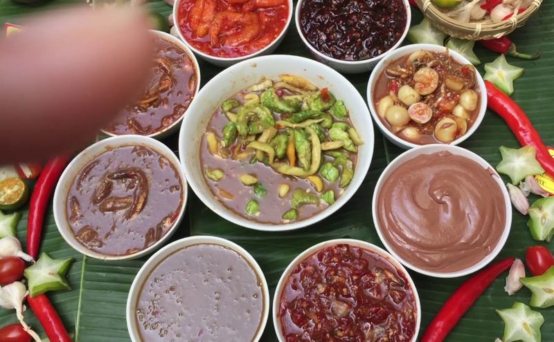 Mắm Cái Khác Gì Mắm Nêm? Cách Phân Biệt Hai Loại Mắm