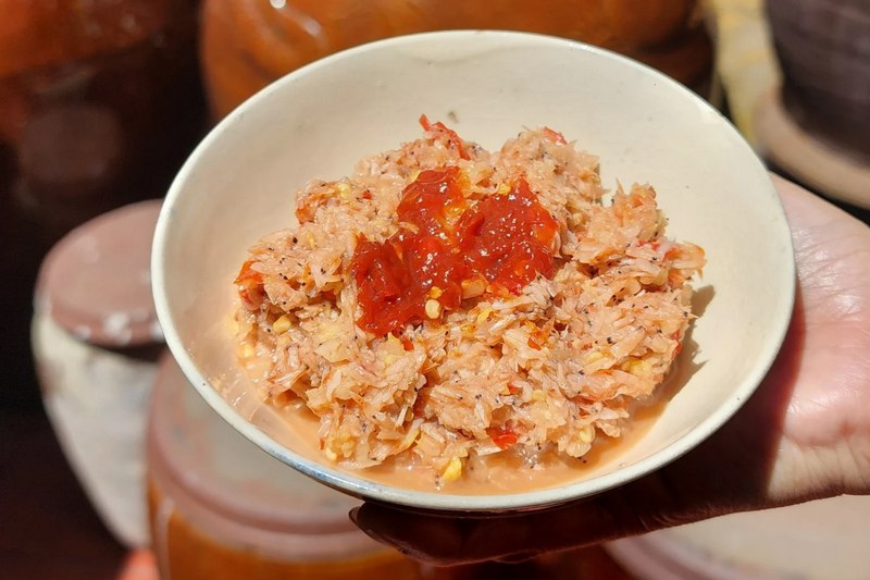 Tại sao mắm ruốc xổi của Thuộc Cô Ba lại mặn?