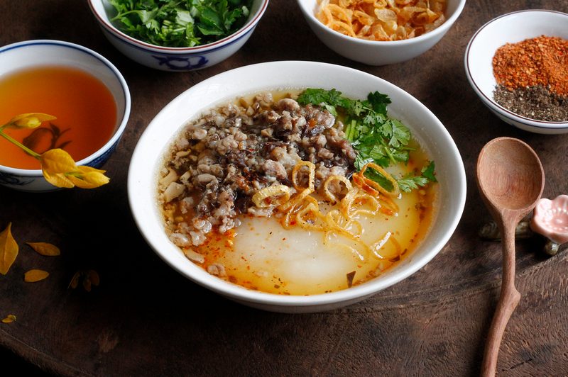 Bánh đúc bao nhiêu calo? Ăn nhiều có tăng cân không?