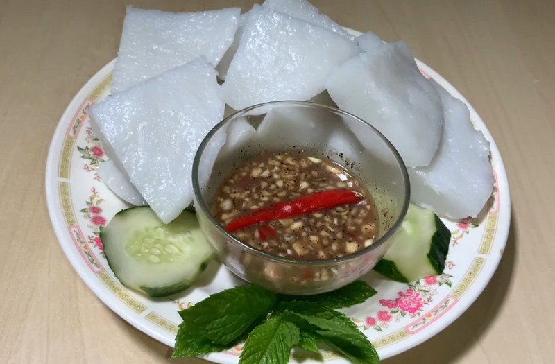 Bánh đúc trắng truyền thống