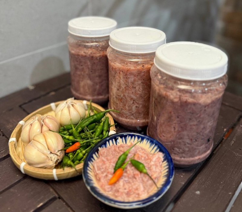 Thuộc Cô Ba, mắm ruốc xổi truyền thống Bình Định