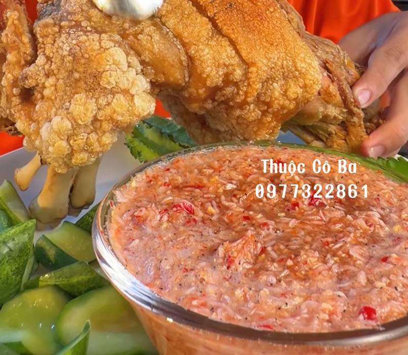 Mắm ruốc muối xổi của Thuộc Cô Ba để được bao lâu?