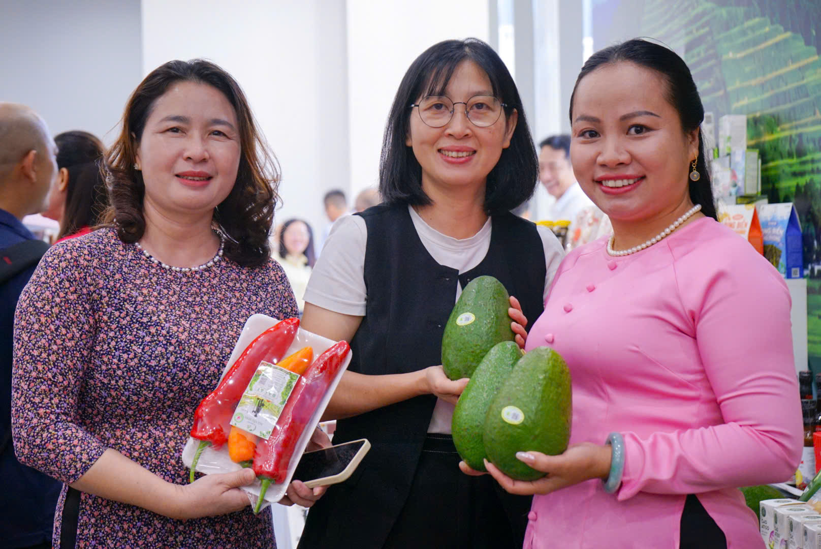 Toàn cảnh gian hàng Thuộc Cô Ba tại diễn đàn OCOP liên vùng