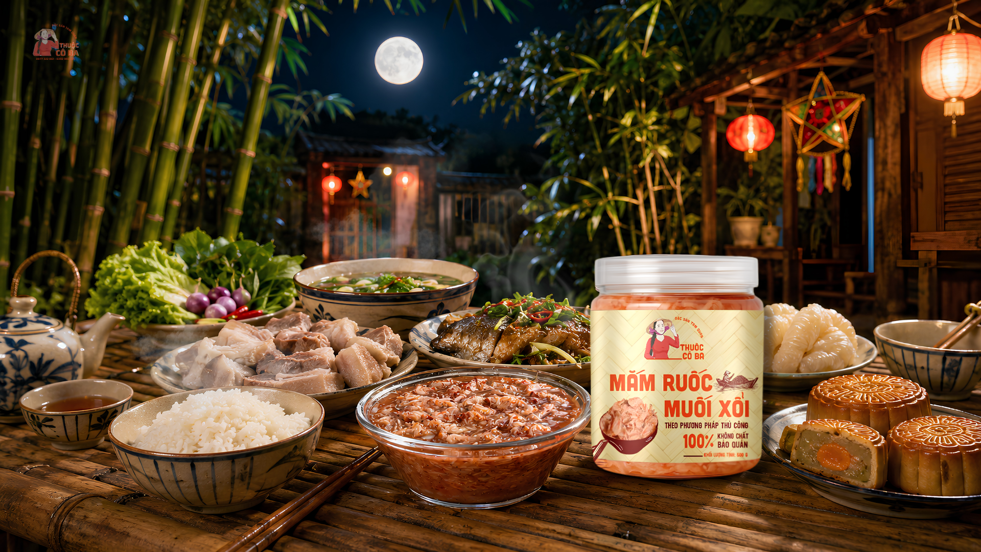 Mâm cơm gia đình đêm Trung Thu với mắm ruốc muối xổi Thuộc Cô Ba, cơm trắng, thịt luộc và bánh trung thu